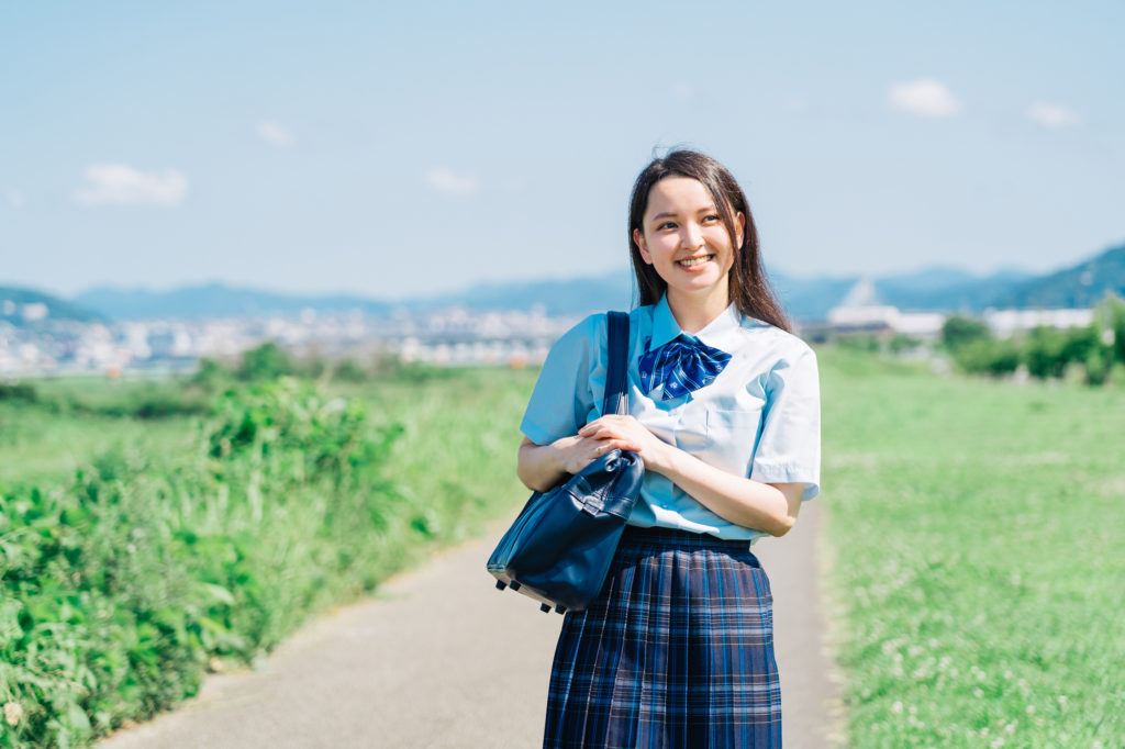 高校生が派遣の仕事をするメリット・デメリット