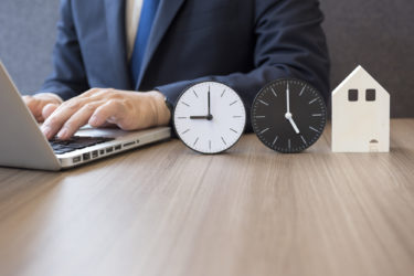 副業の労働時間のルール！本業と合わせて何時間働ける？