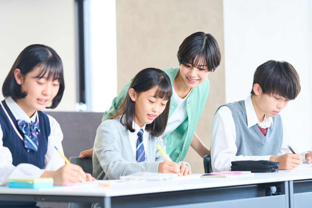 塾講師のアルバイトの仕事内容