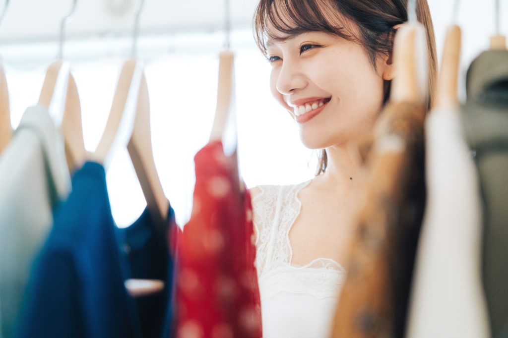 番外編：洋服の購入頻度や枚数の指定はあるの？