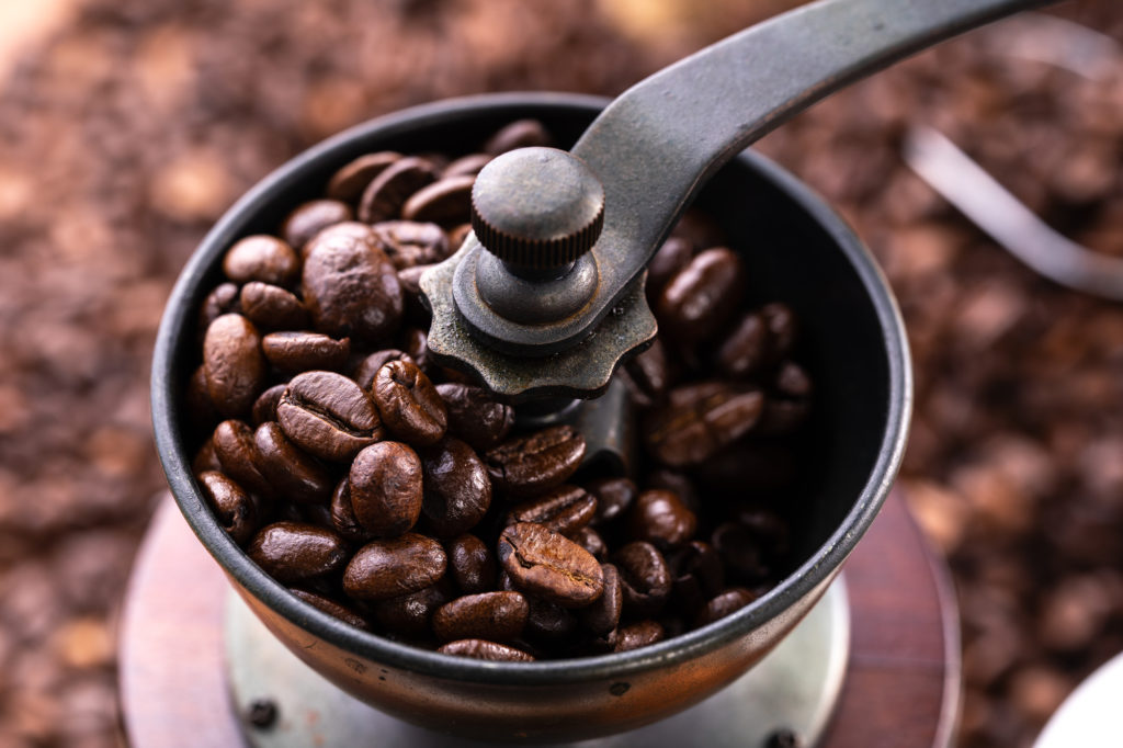 カルディのバイトにおける身だしなみの規定・ルール