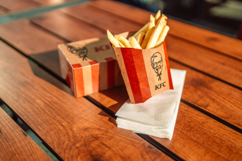 ケンタッキーのバイトにおけるヘアスタイルの規定・ルール