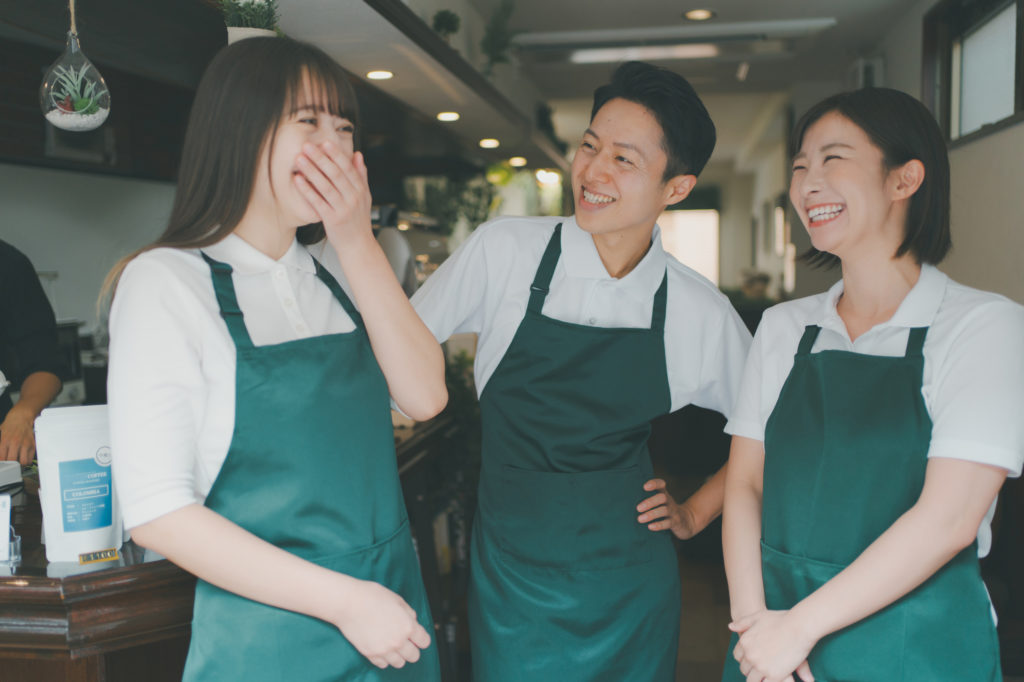高校生のバイト面接と大学生やフリーターなどとの違い
