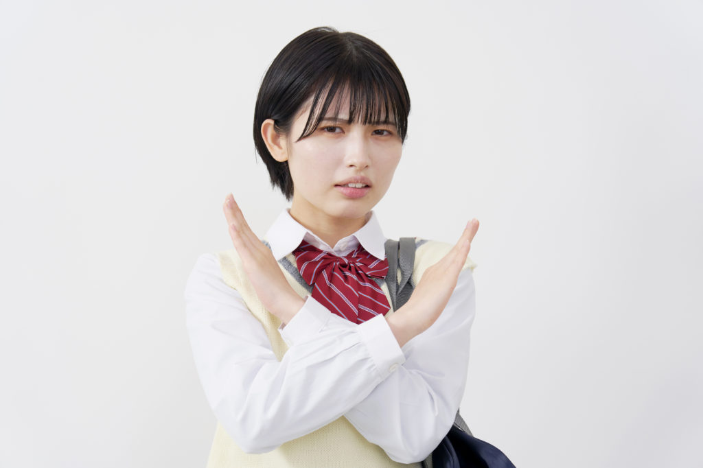 面接で「不採用」になりやすいNG行動