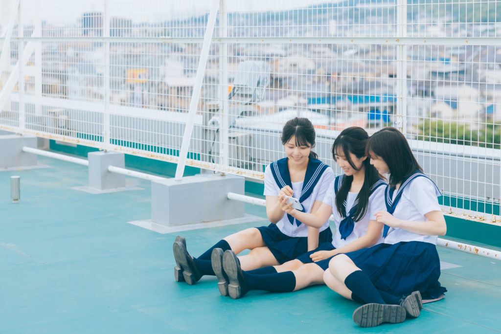 シール貼りの代案！自宅でできるお金稼ぎ