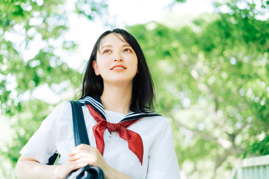 高校生におすすめ！夏休みの稼げる短期バイト20選